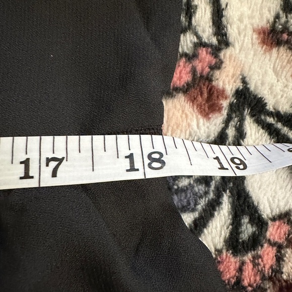 NWT Old Navy black floral bottom dress. - Picture 9 of 11